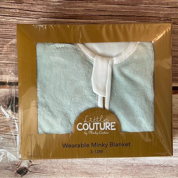 2- Wearble Minky Infant Blankets NIB 3-12 months - Picture 5 of 10